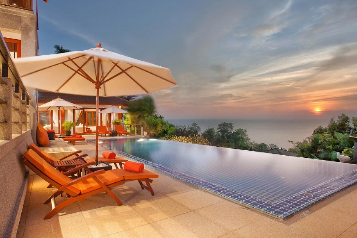 Oriental Style Villa Overlooking Surin Beach