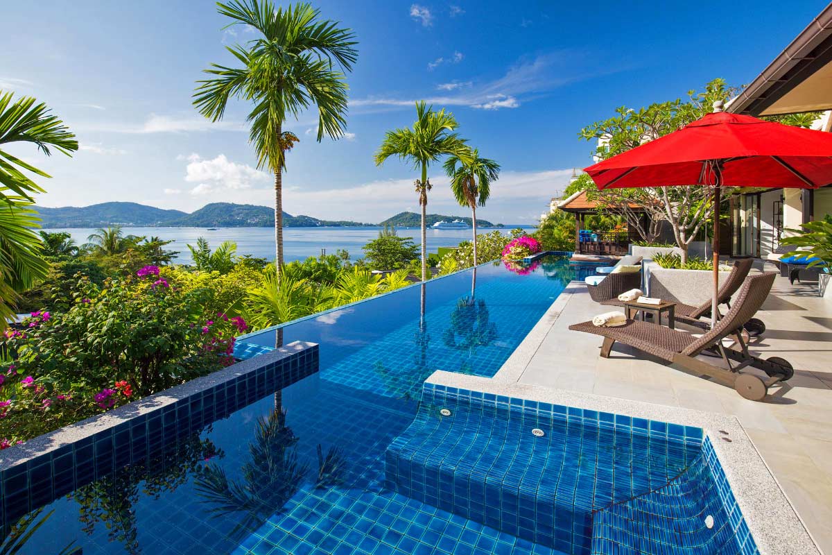 Hillside Villa with Seaview of Patong Bay