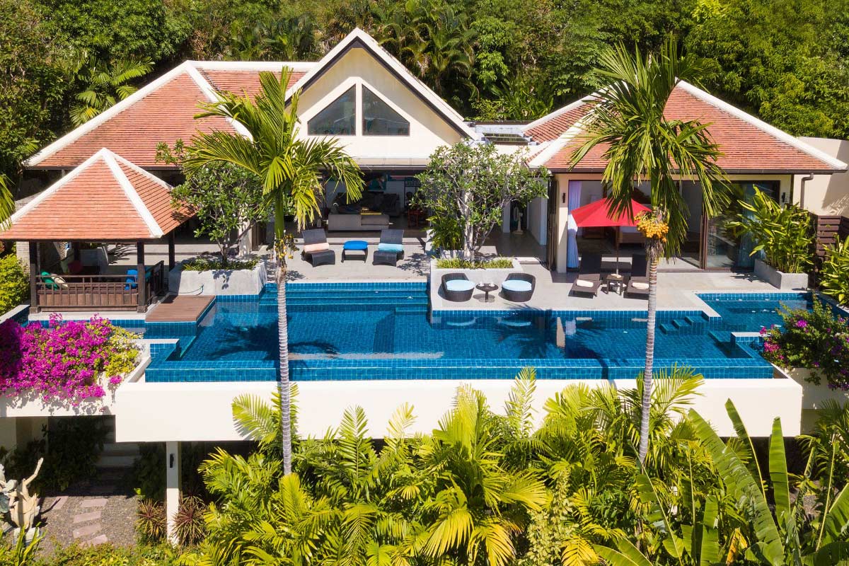Hillside Villa with Seaview of Patong Bay