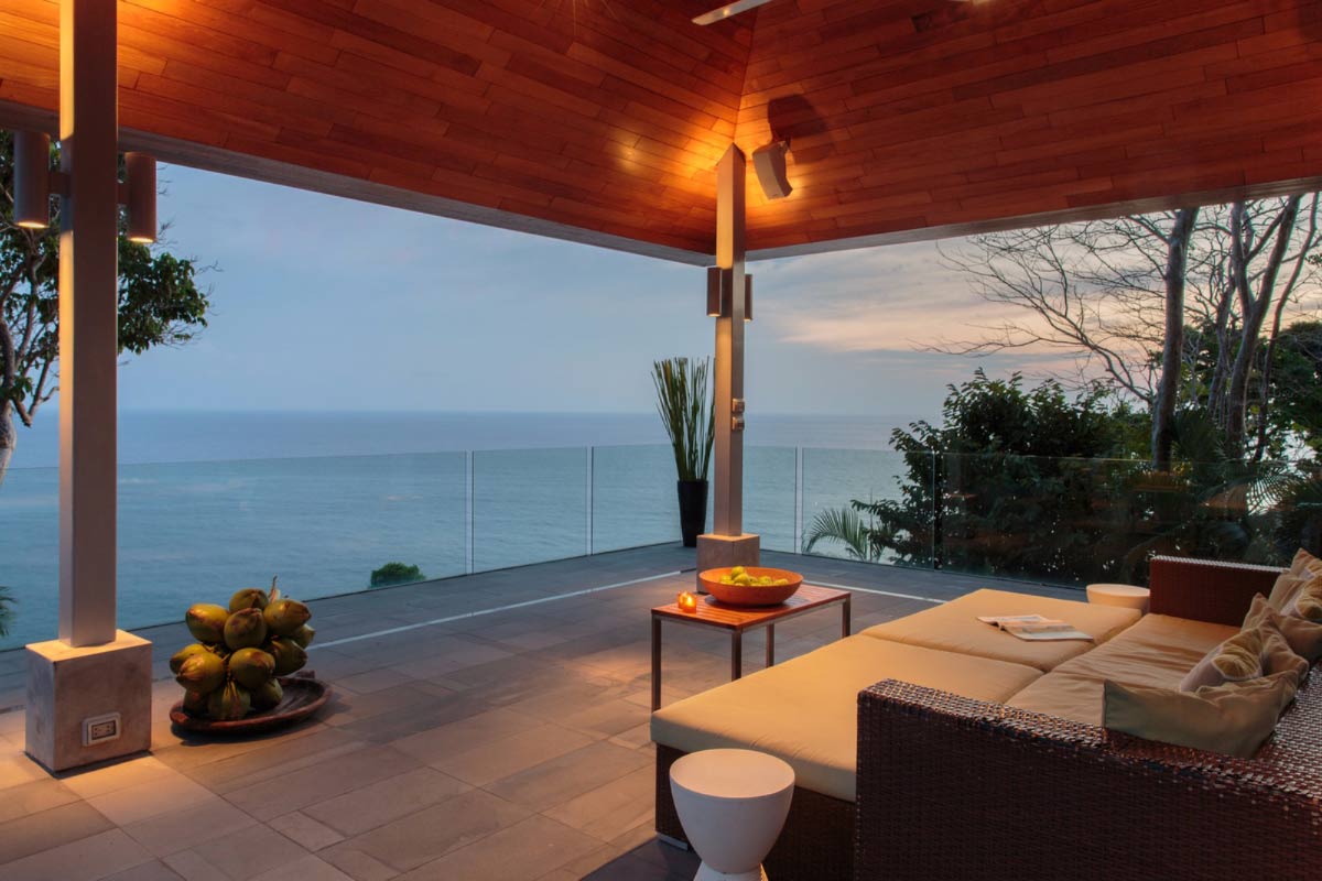 Kamala Oceanfront Villa with Vast Garden