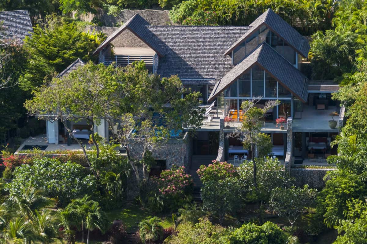 Kamala Oceanfront Villa with Vast Garden