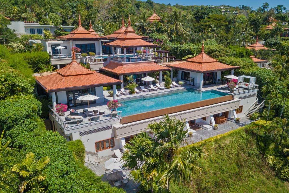 Oceanview Villa with Pools and Private Beach