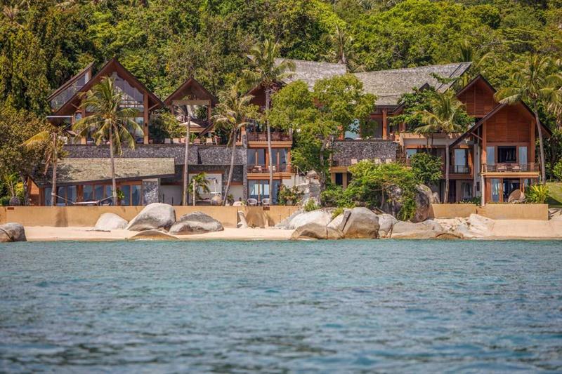 Beautifully Designed Beachfront Koh Samui Villa for Sale