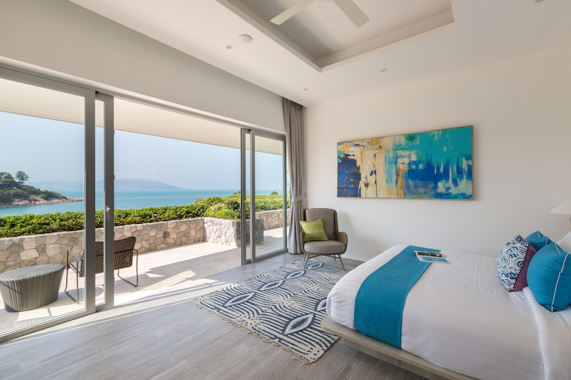 Luxury 6-Bedroom Beachfront Koh Samui Villa