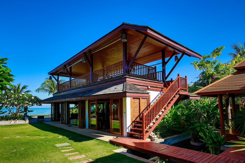 Beachfront Koh Samui Villa for Sale