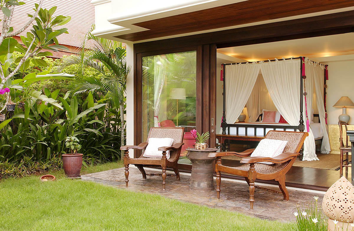 Exquisite Traditional Thai Style Beachfront Luxury Villa