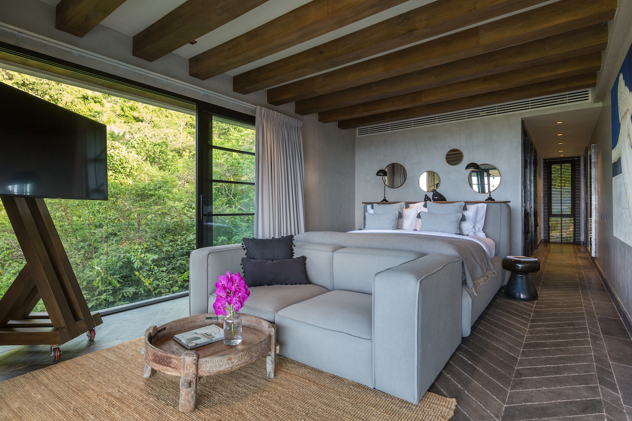 Extraordinary Koh Samui Villa with Stunning Views For Sale