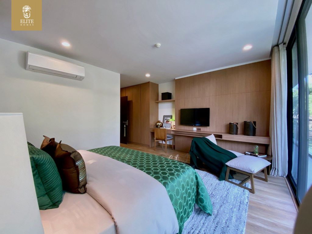 3-Bedroom Luxury Condo in Park Court Sukhumvit 77