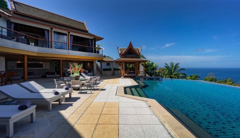 6-Bedroom Luxury Pool Villa in Phuket